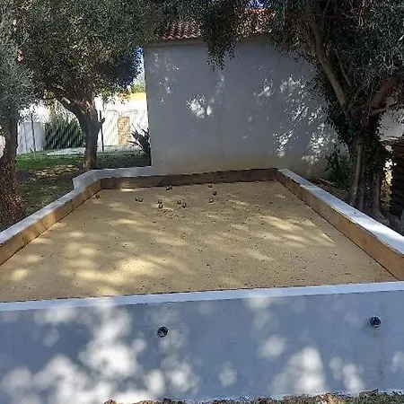 Les Bougainvilliers *